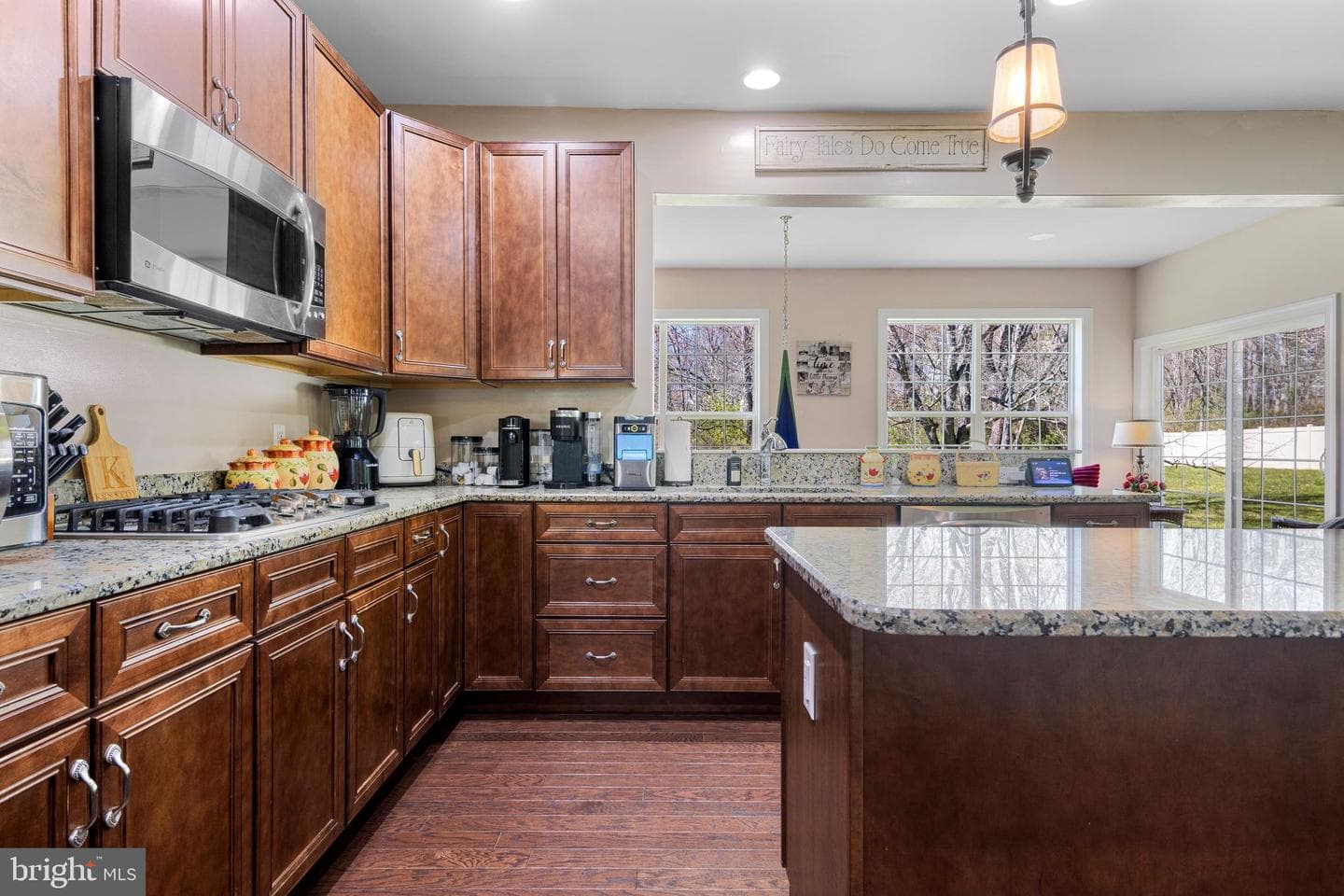 827 Oak Tree Road photo 14