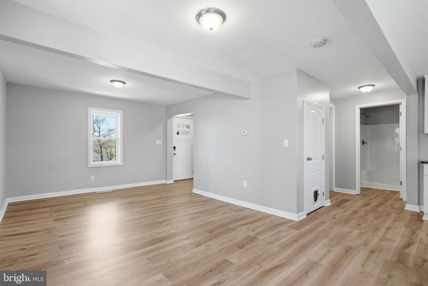 123 E Harmony Road photo 21