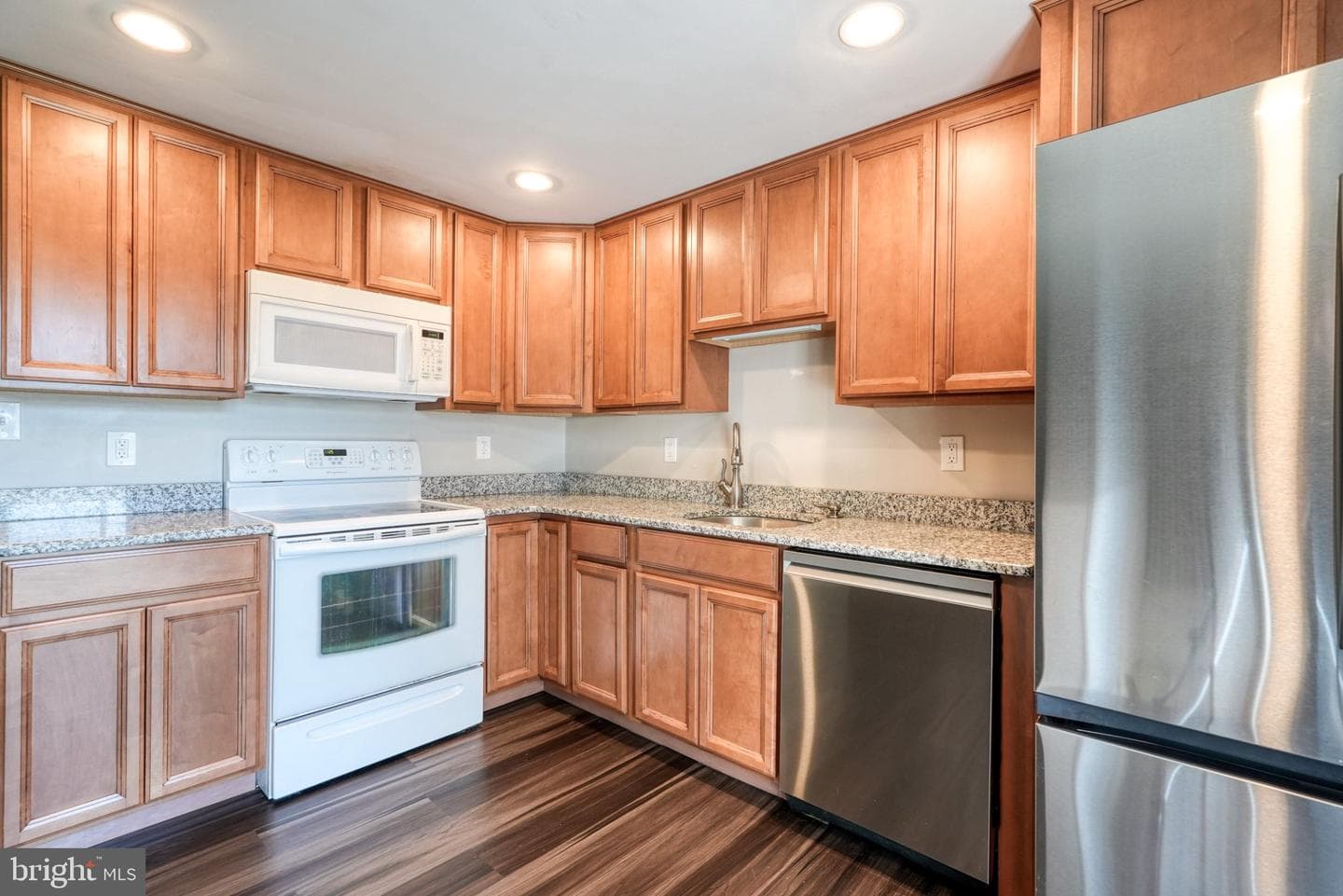 2512 Grandview Road photo 21