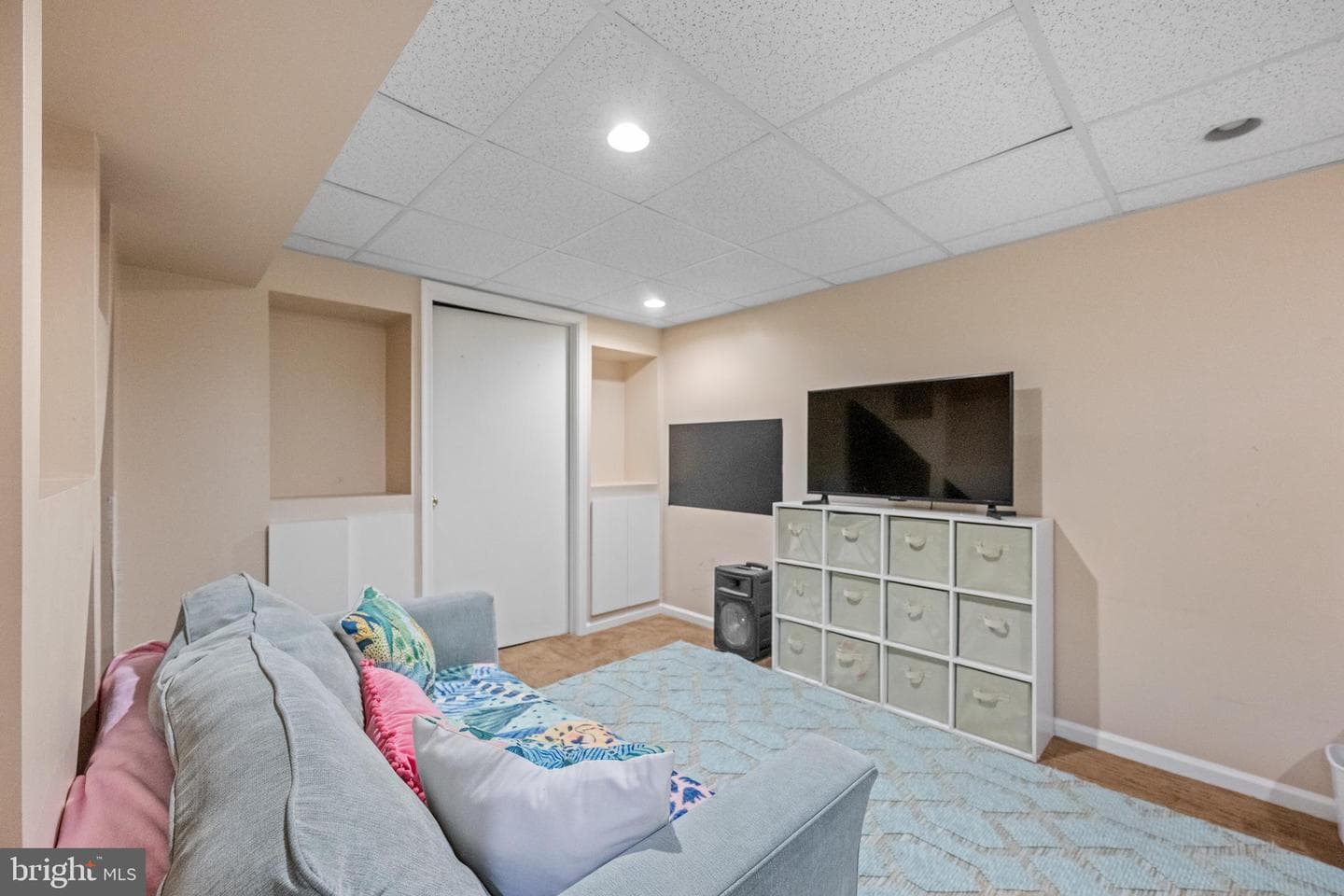 174 Coldstream Drive photo 33