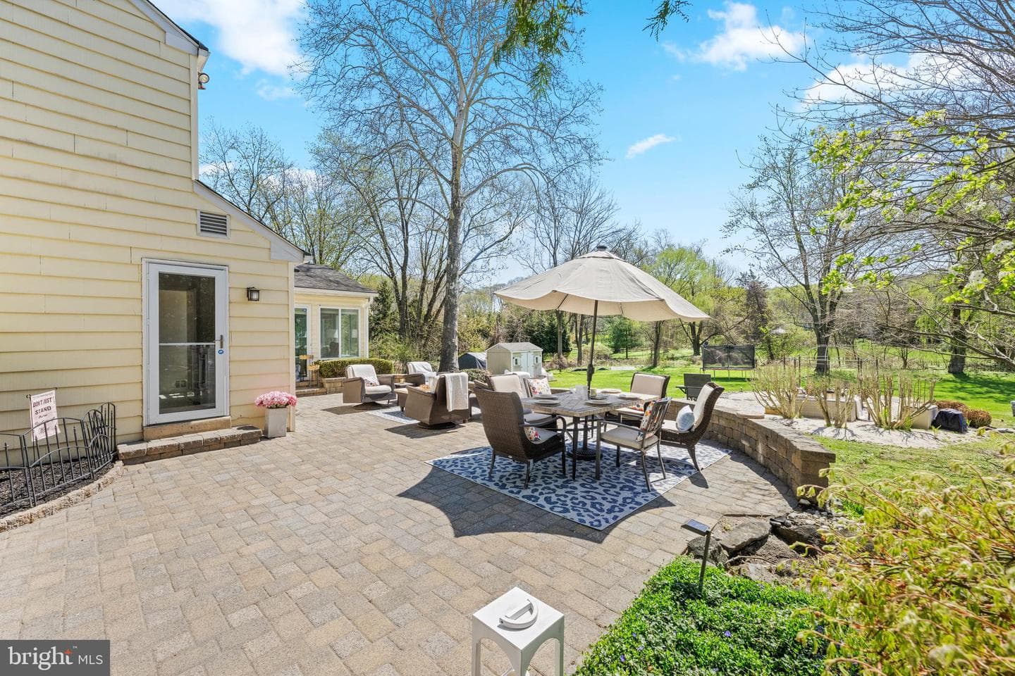 174 Coldstream Drive photo 36
