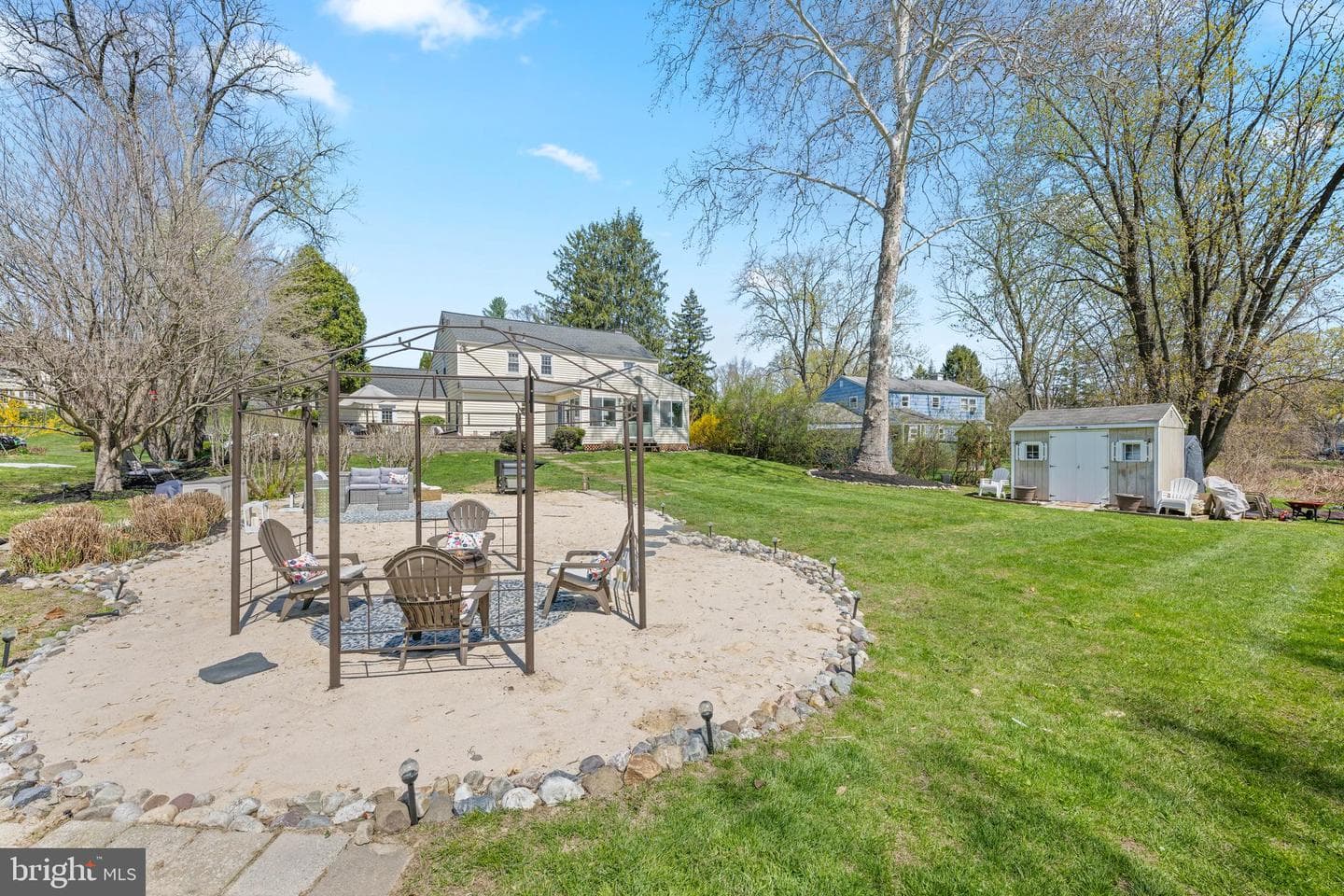 174 Coldstream Drive photo 38