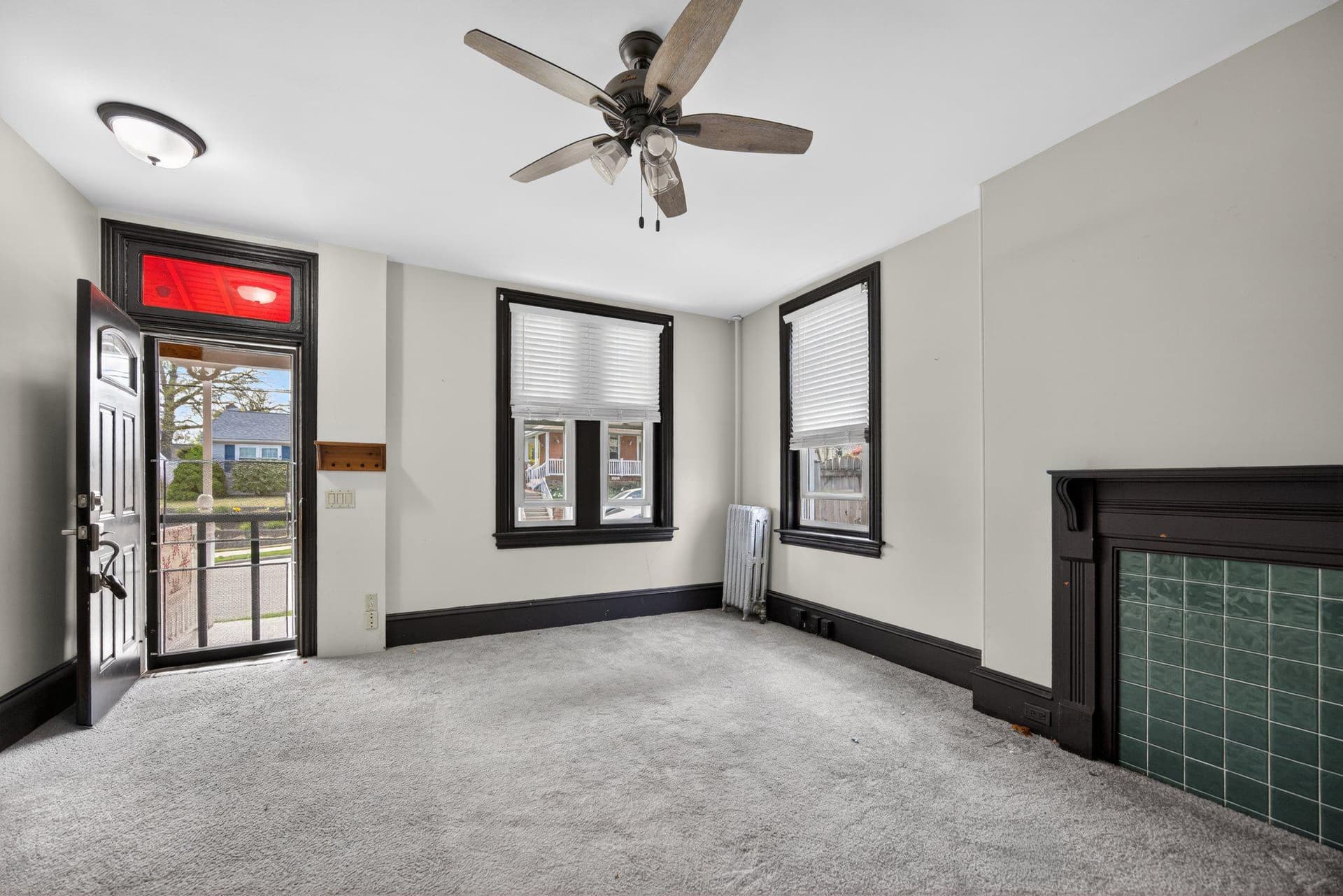 321 Walnut Street photo 8