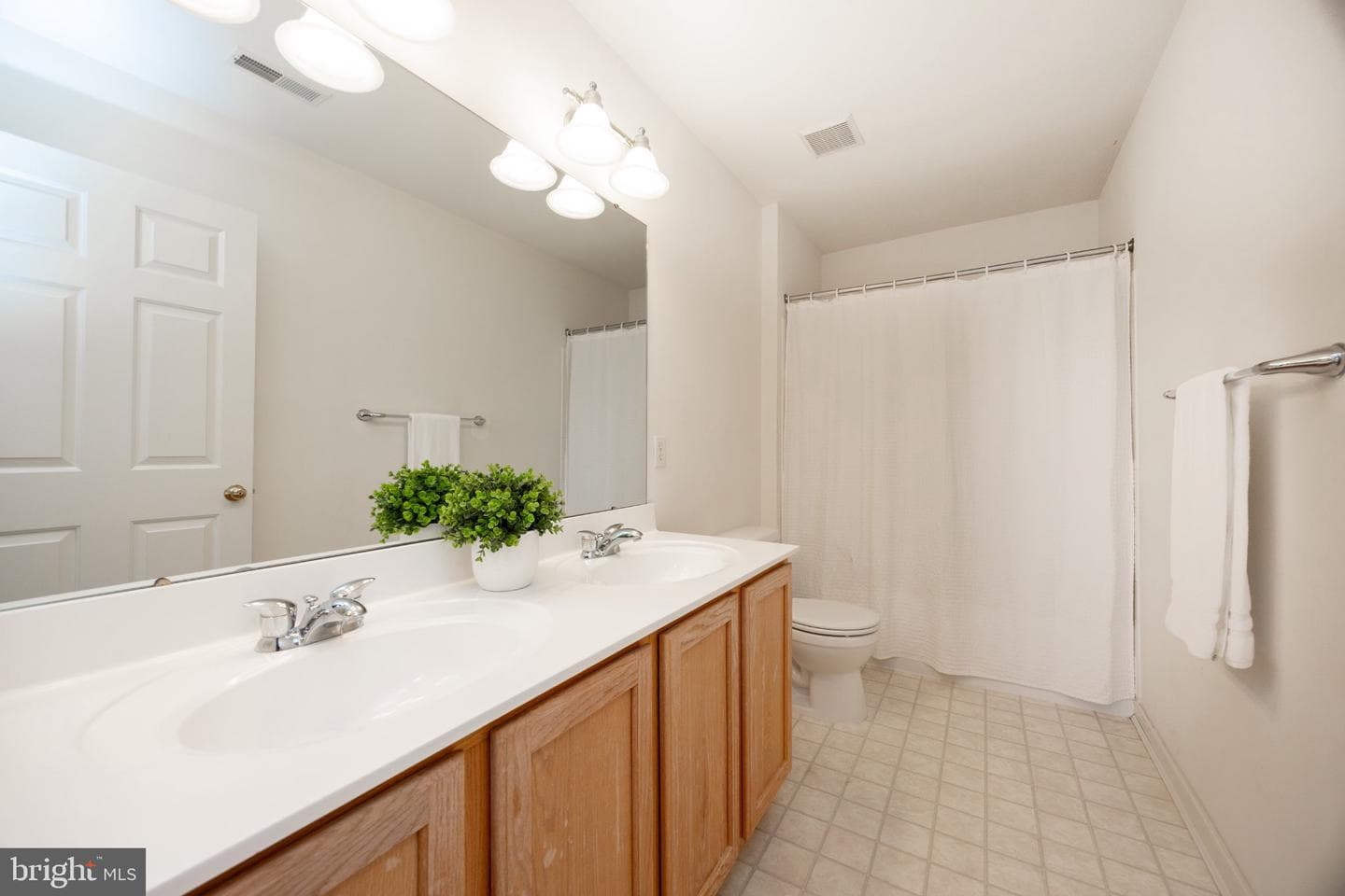306 Winchester Lane photo 44
