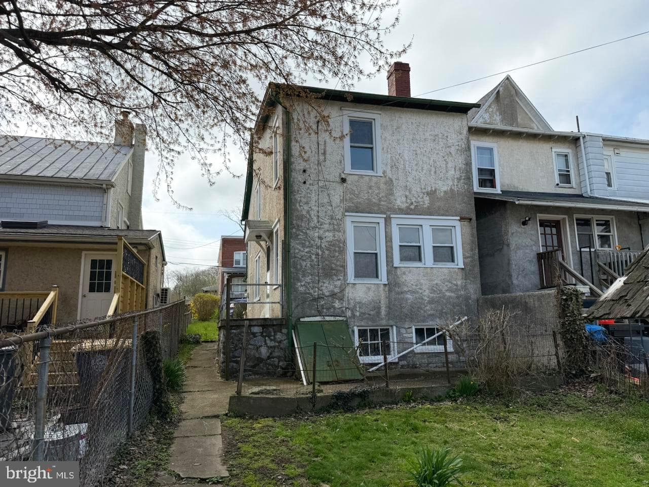 131 Bradford Avenue photo 23