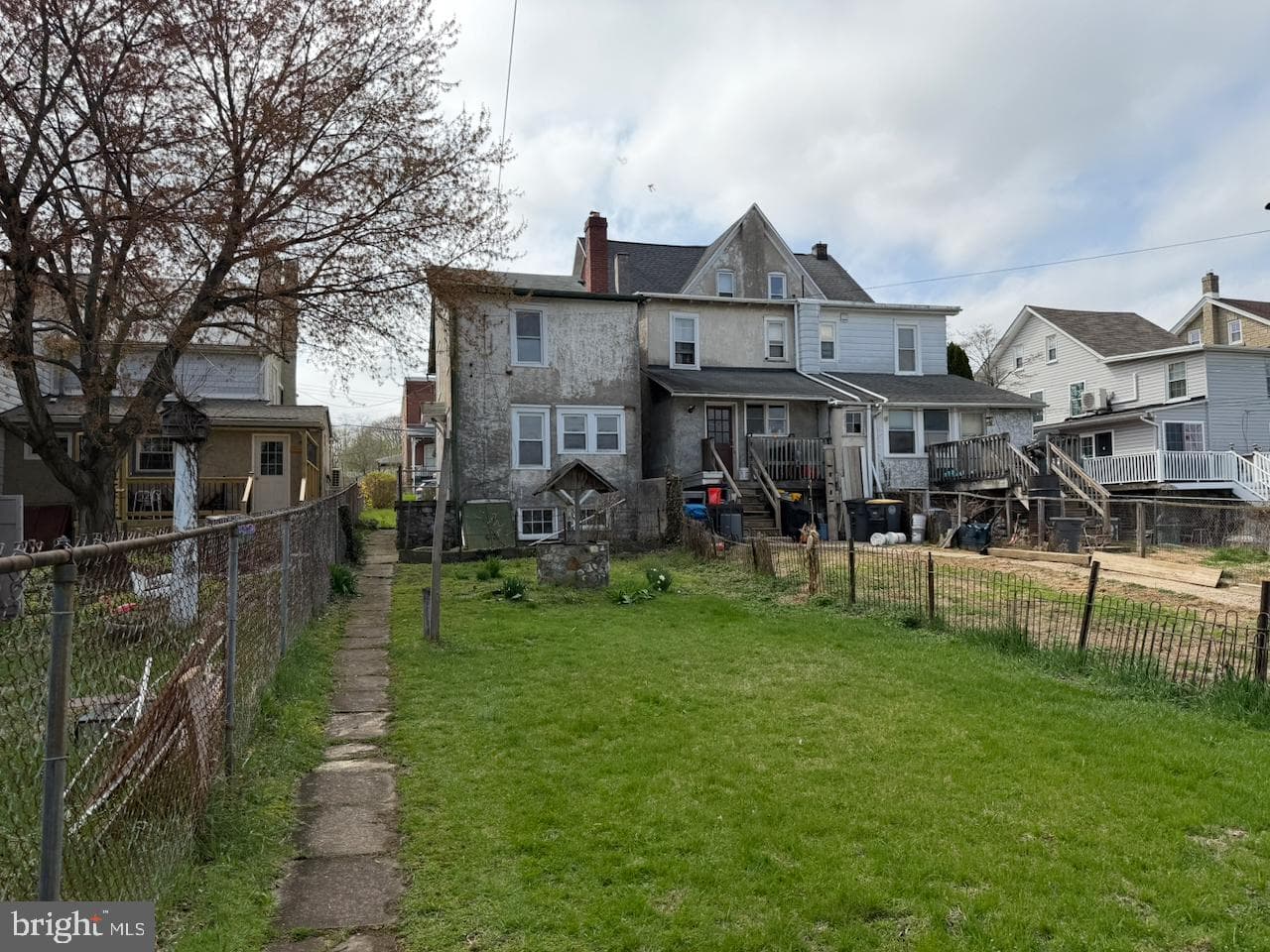 131 Bradford Avenue photo 31