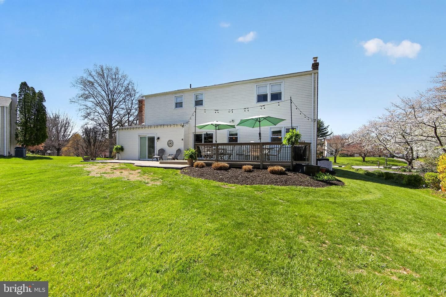 60 Dogwood Drive photo 36