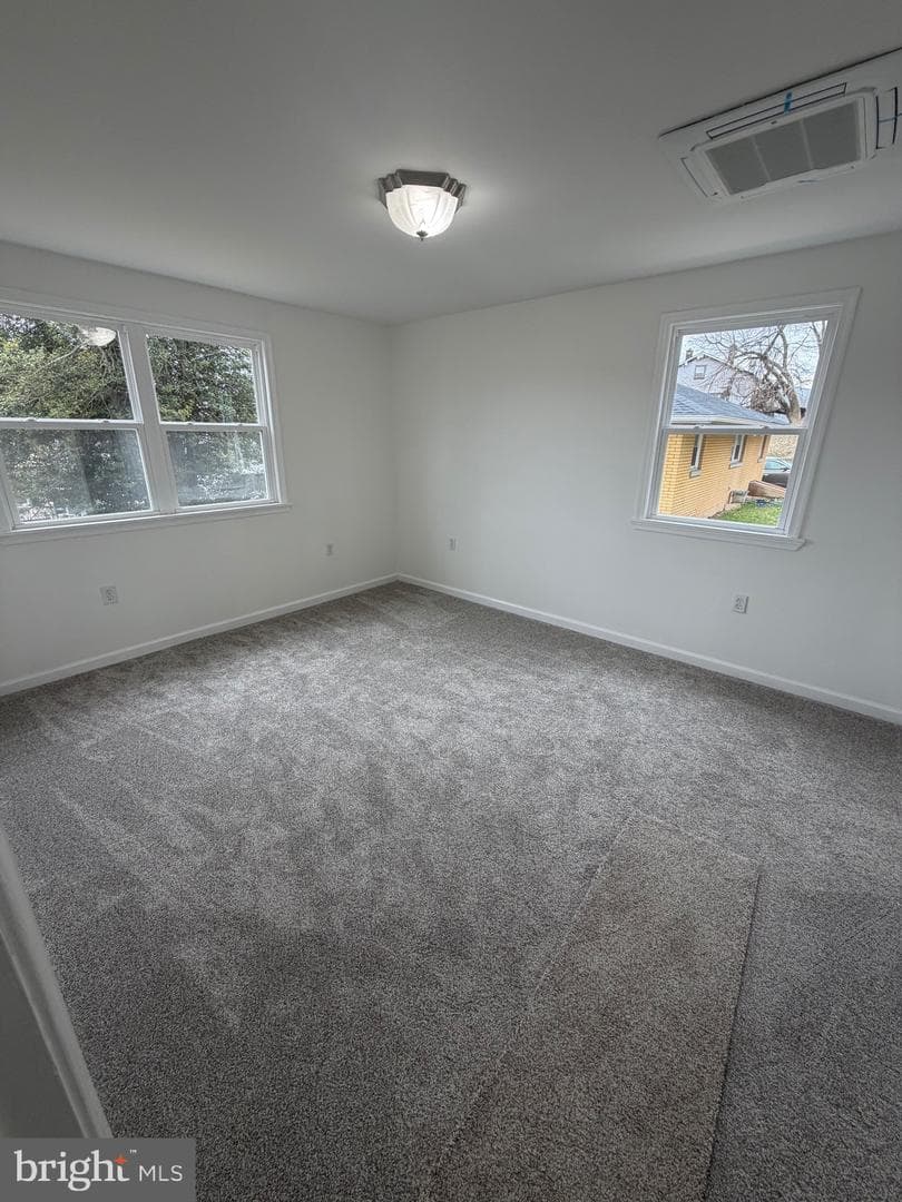 633 Coates Street photo 23