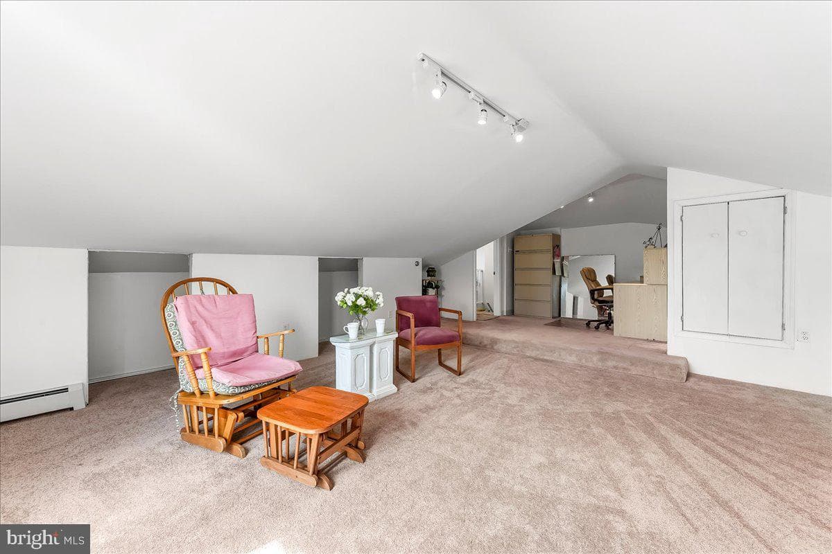 2 Marian Road photo 29
