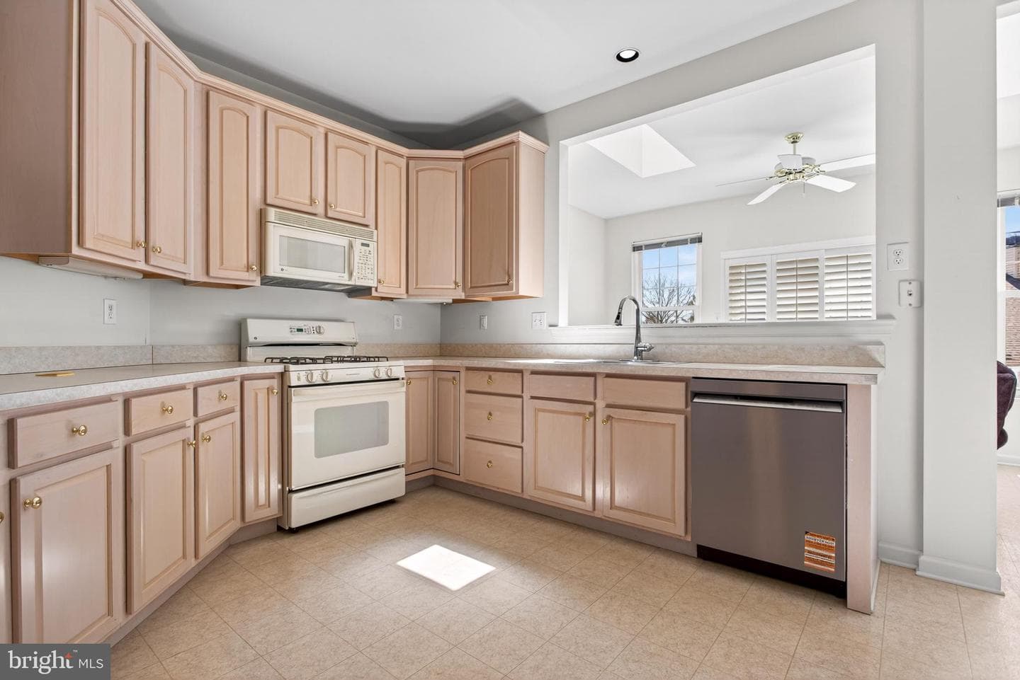 1504 Iron Horse Court photo 14