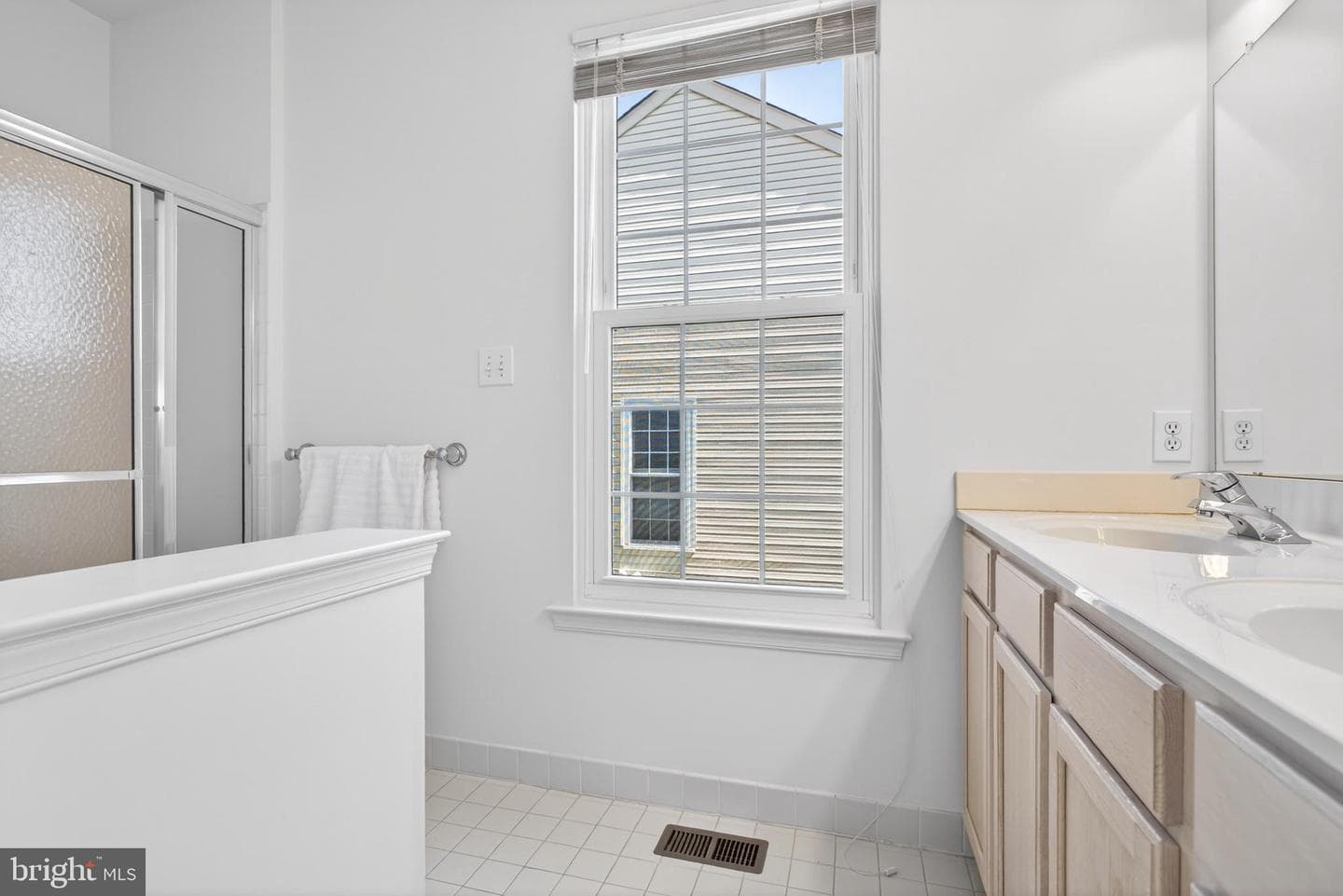 1504 Iron Horse Court photo 25