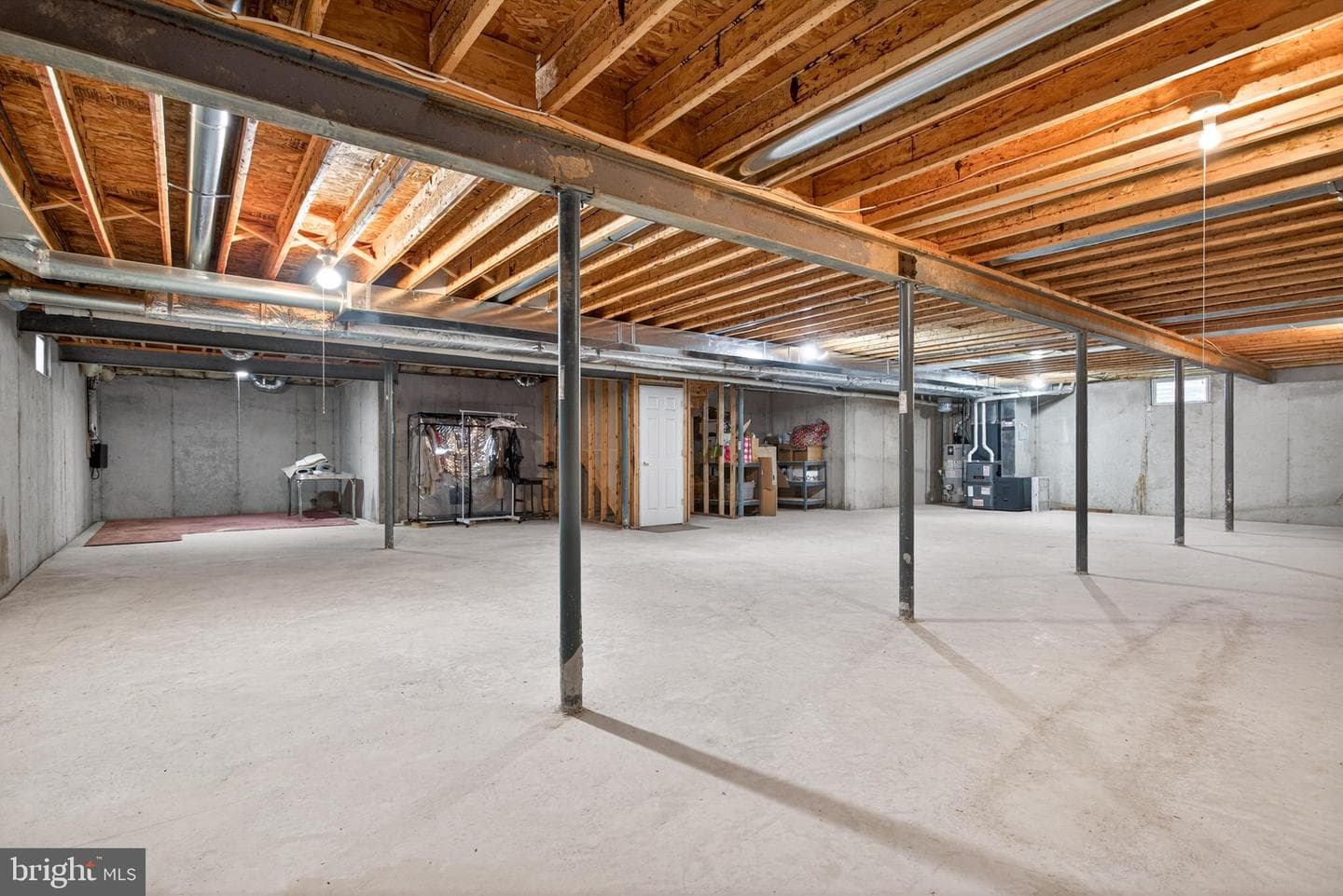 1504 Iron Horse Court photo 33