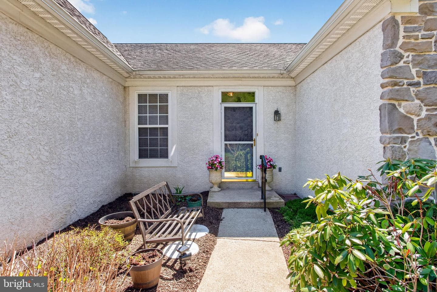 1504 Iron Horse Court photo 5