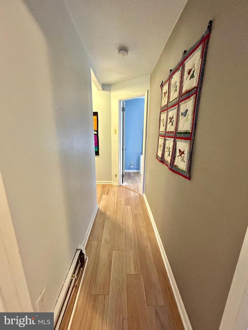 898 Woodlawn Avenue photo 21