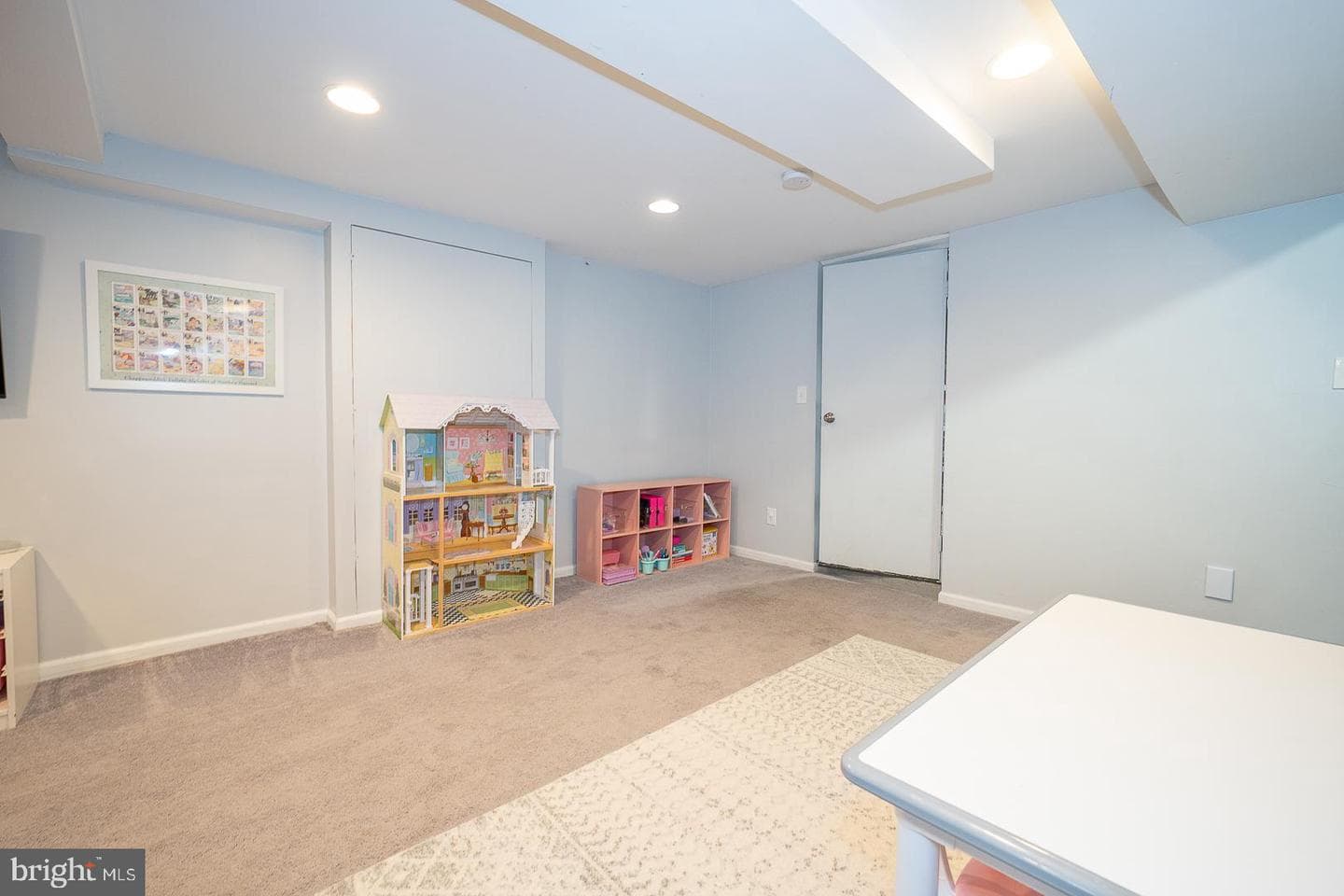 30 Midland Avenue photo 25