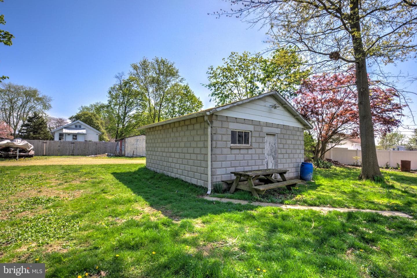 411 Franklin Street photo 7