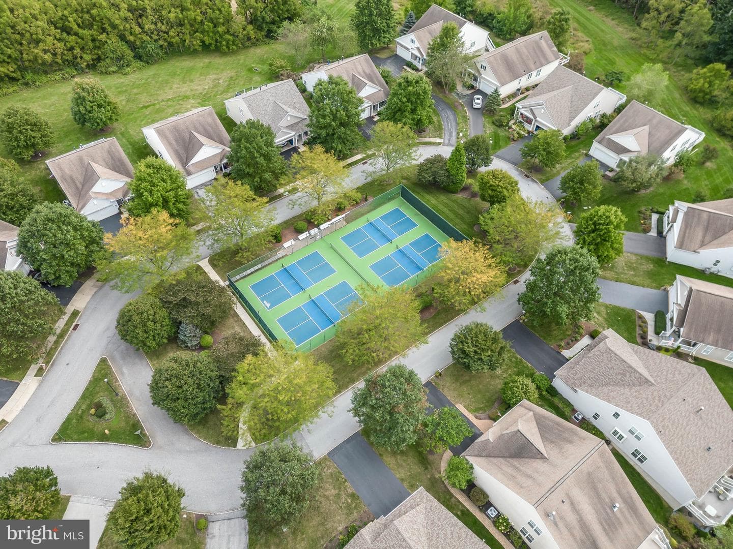 133 Violet Drive photo 34