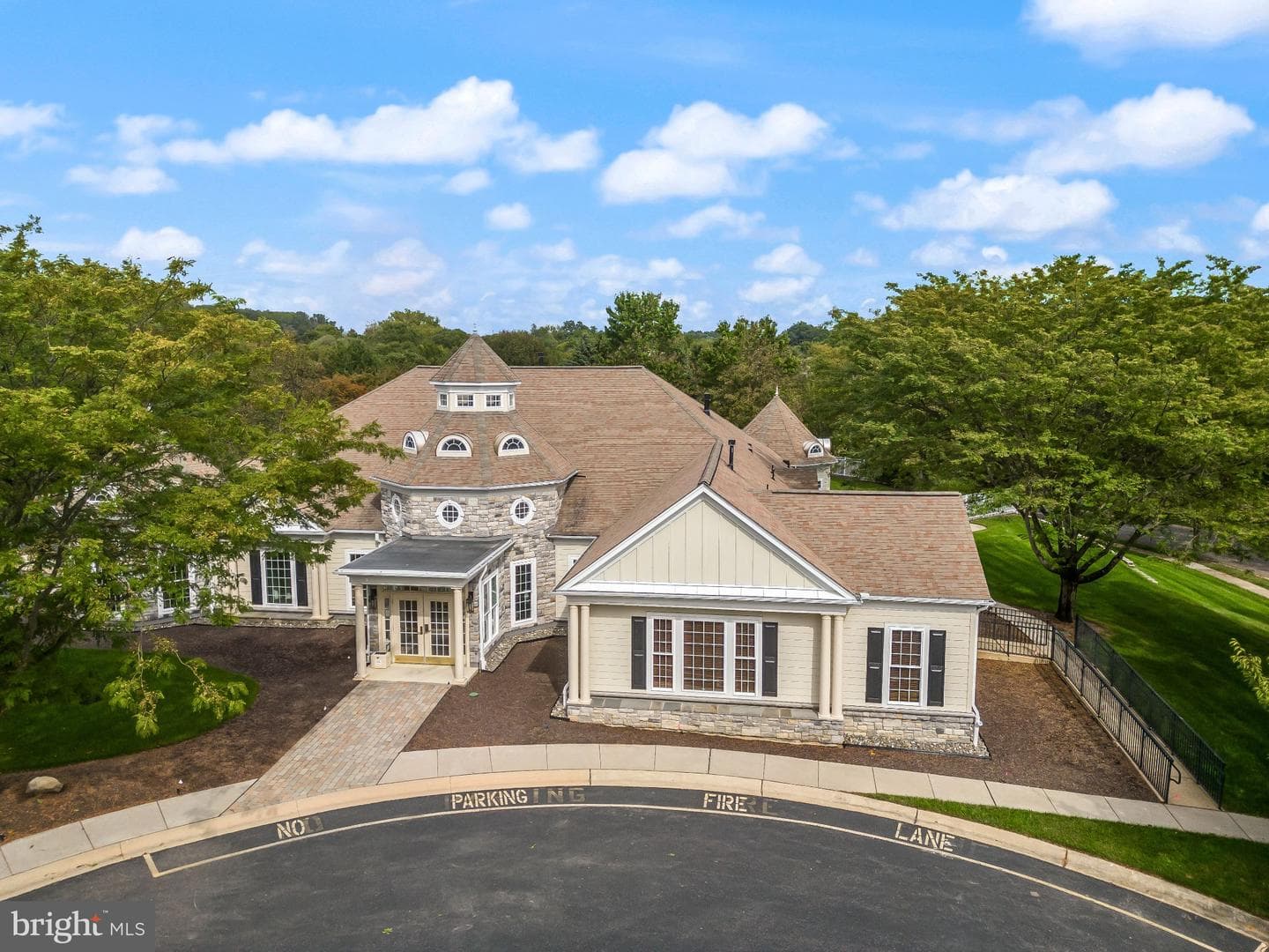 133 Violet Drive photo 36