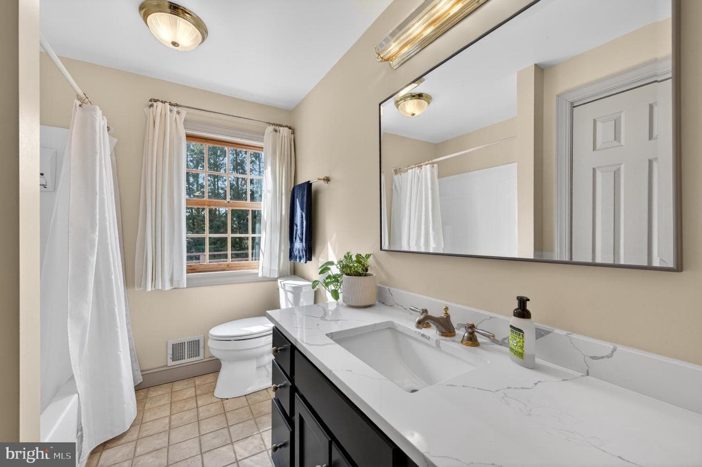 1398 Morstein Road photo 38
