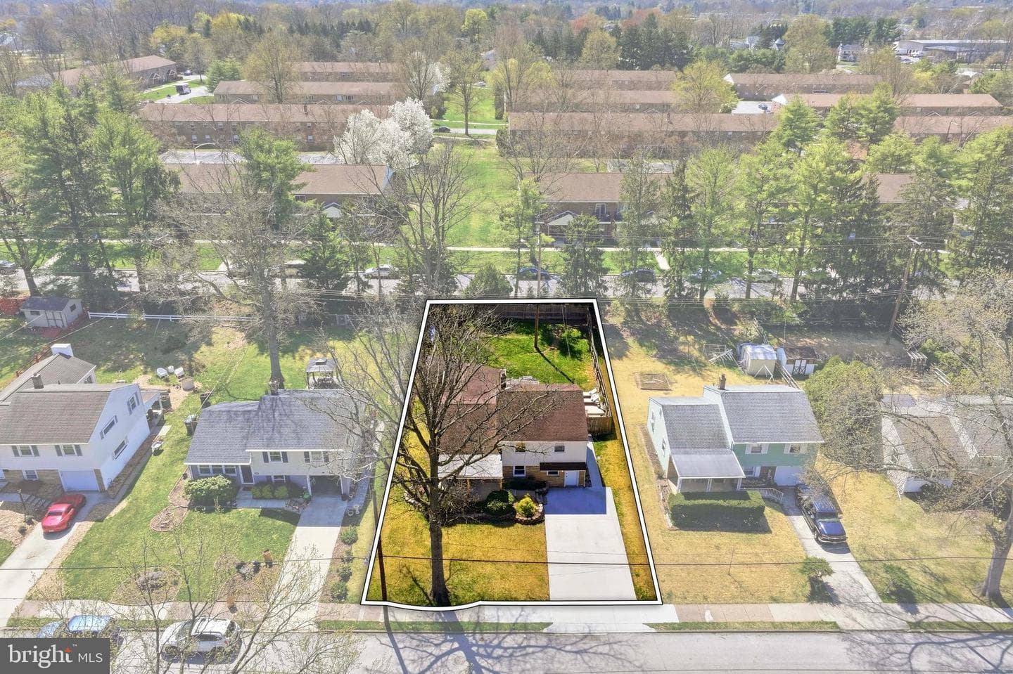 1263 Tyler Avenue photo 31
