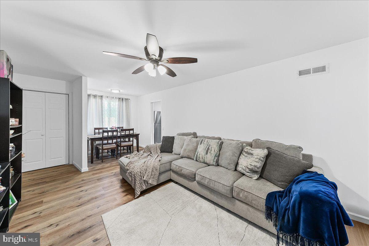 448 Wheeler Boulevard photo 5