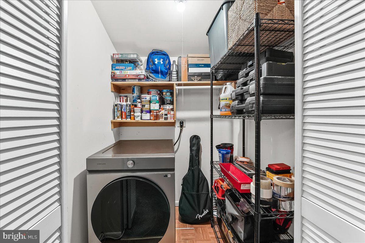 605 Valley Drive #605 photo 22