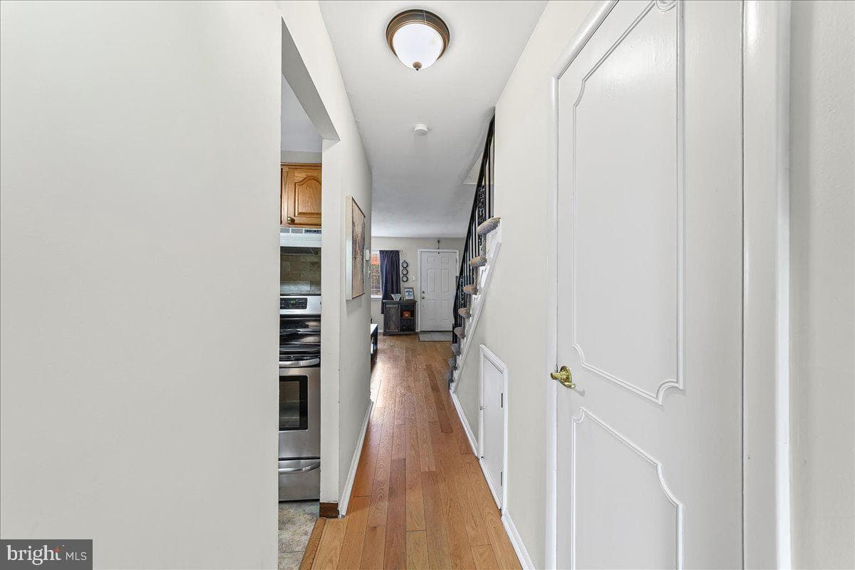 605 Valley Drive #605 photo 8