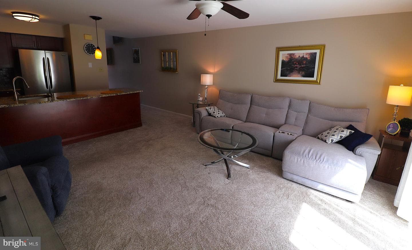 209 Fairfield Court #209 photo 8