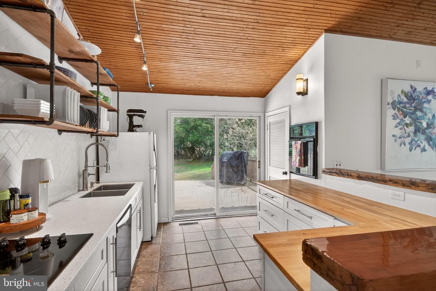 1119 Carolina photo 11