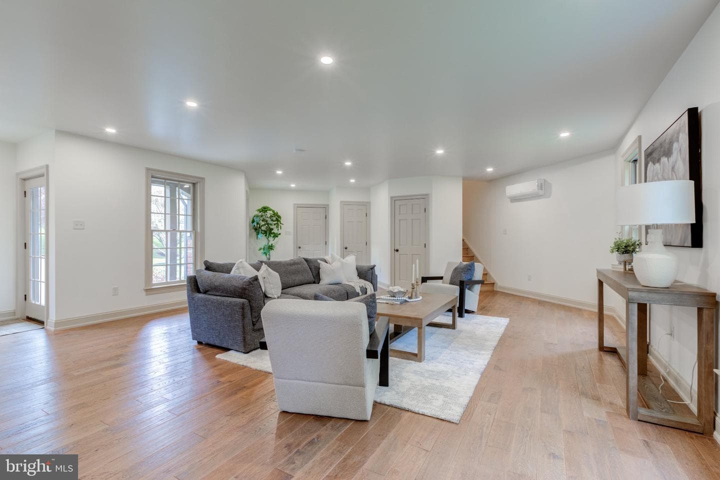 1324 College Hill Drive photo 31