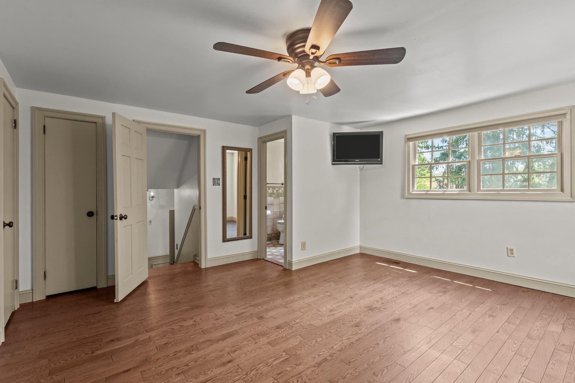 1324 College Hill Drive photo 61