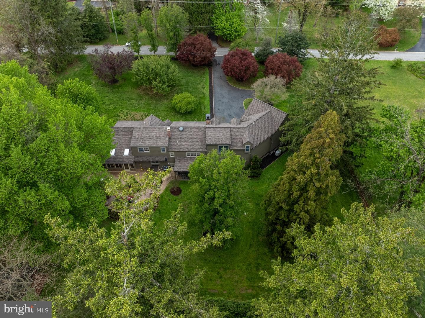 1324 College Hill Drive photo 92