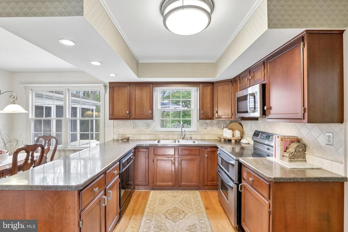 219 Wiltshire Drive photo 22