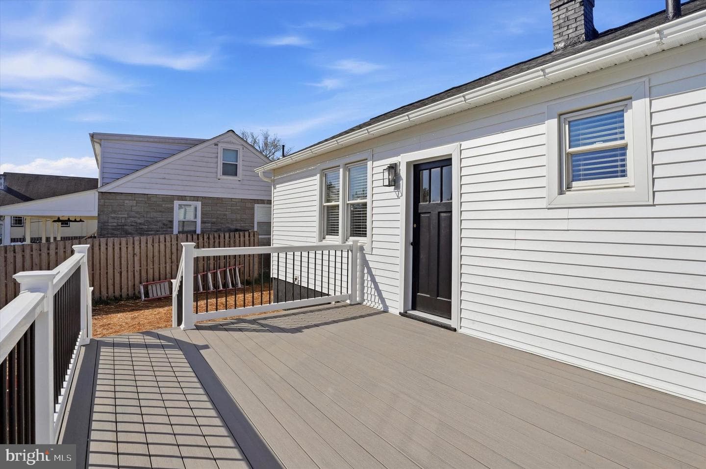 759 Starr Street photo 18