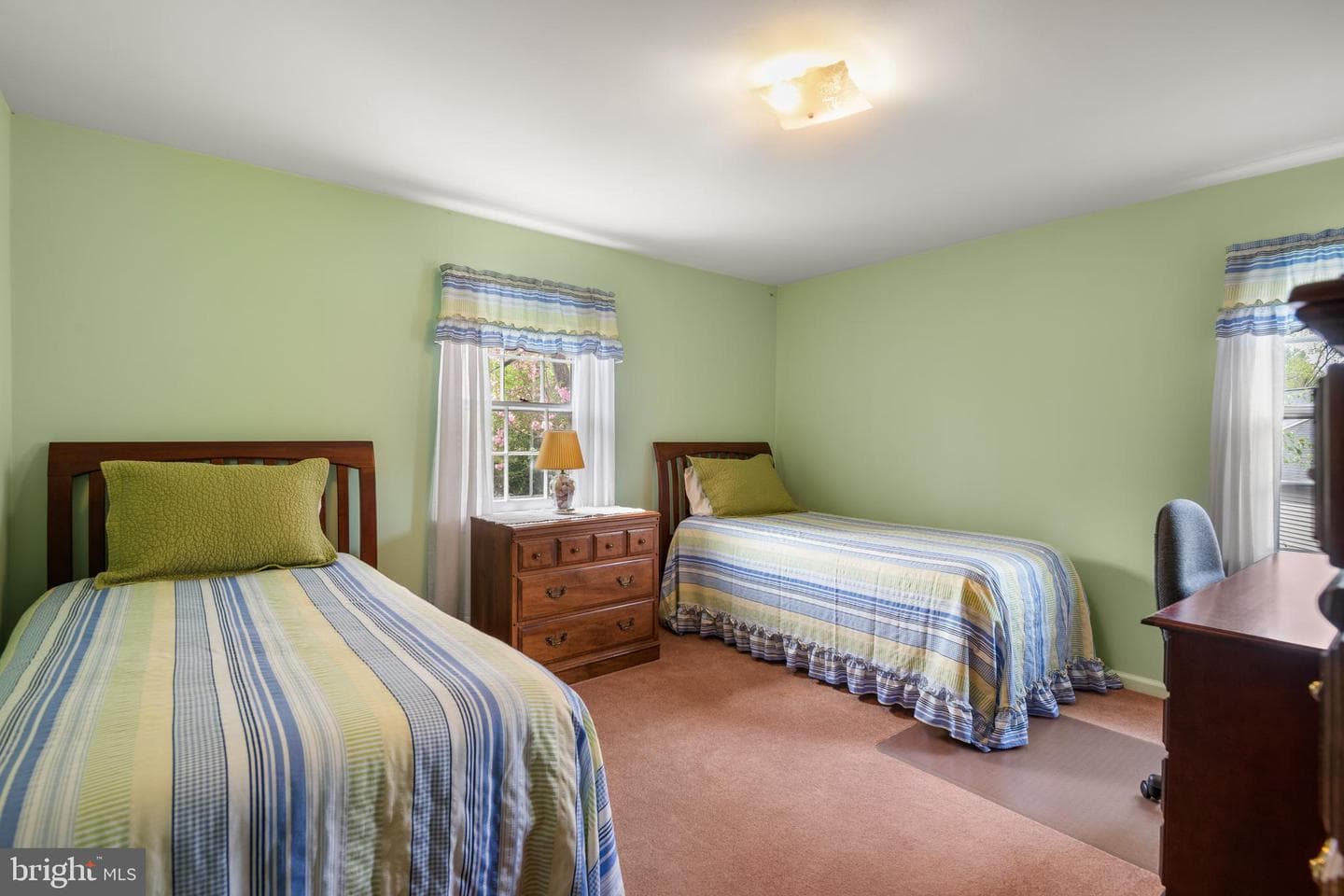 1247 Thomas Road photo 26