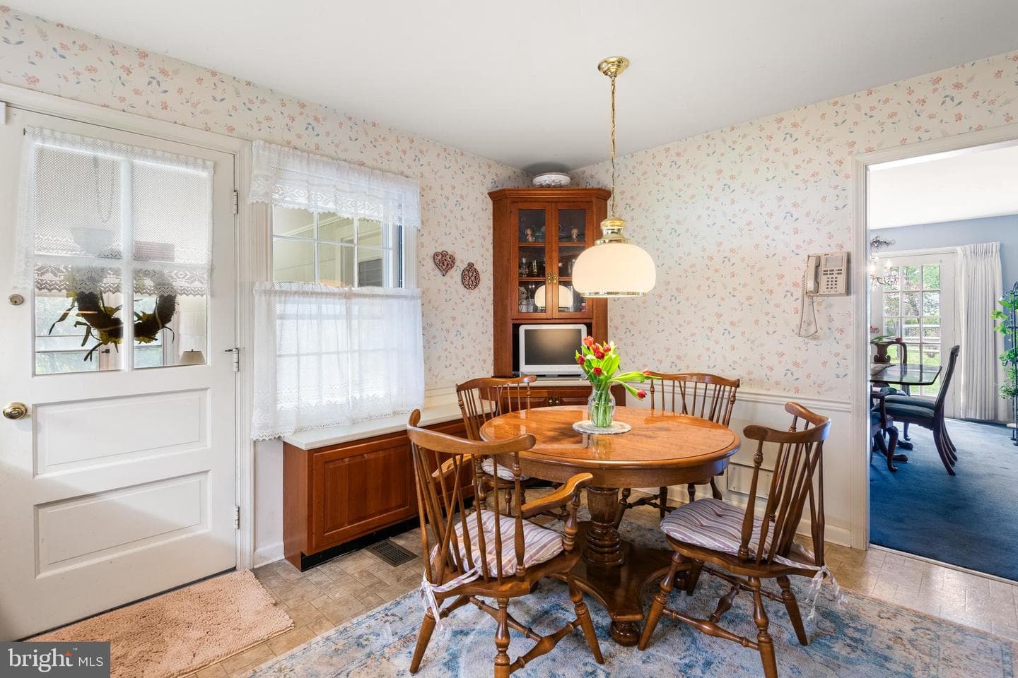 1247 Thomas Road photo 7