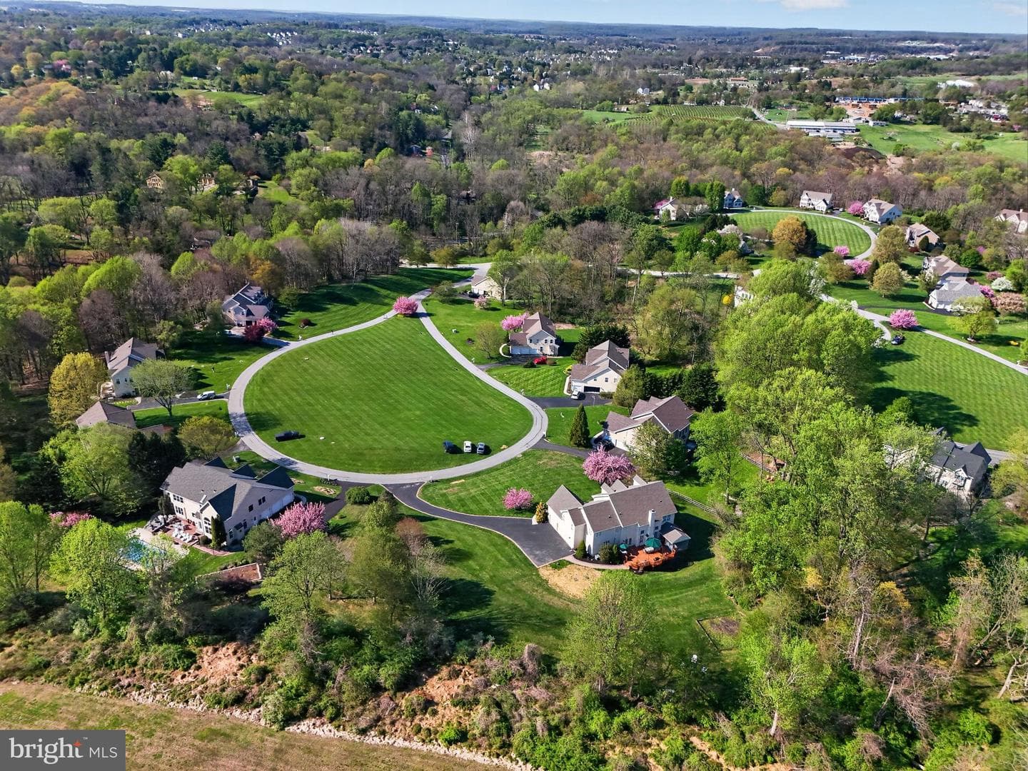 116 Waterfall Lane photo 64