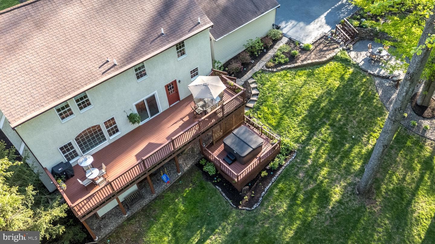 1813 Alyssa Ln photo 19