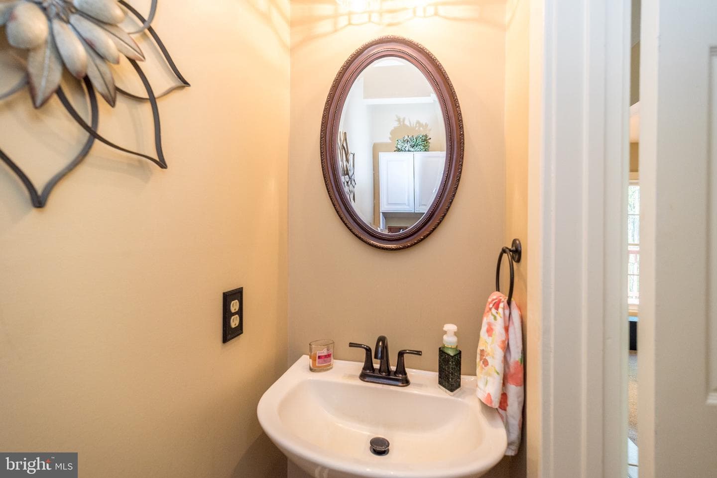 1813 Alyssa Ln photo 26