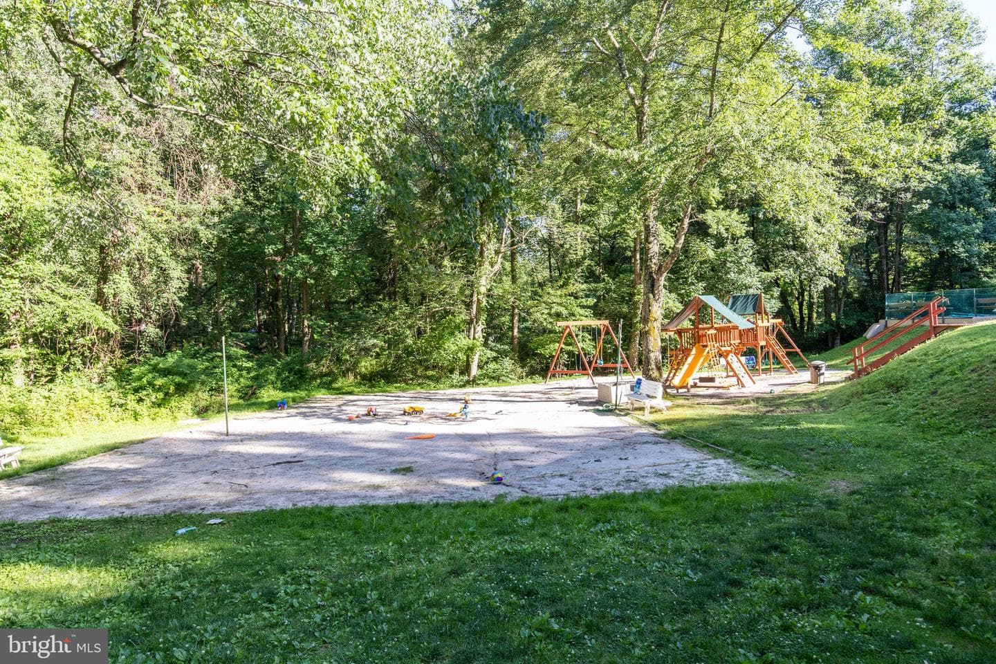 1038 Hershey Mill Rd photo 43