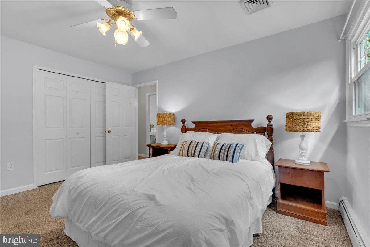 1424 Oakwood Road photo 12
