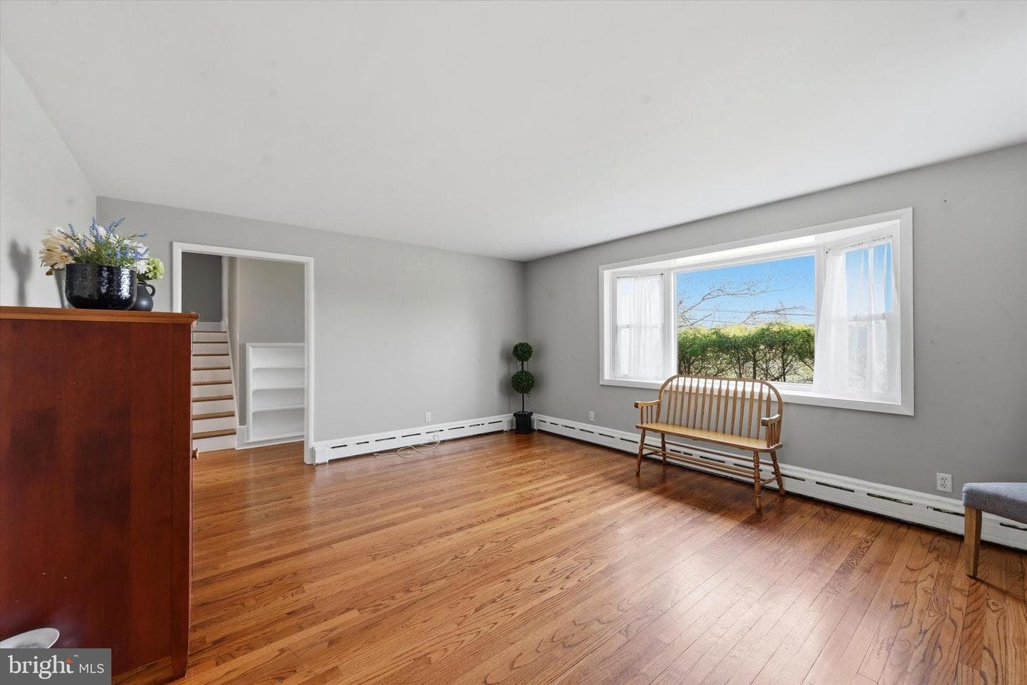 351 Moore Road photo 7