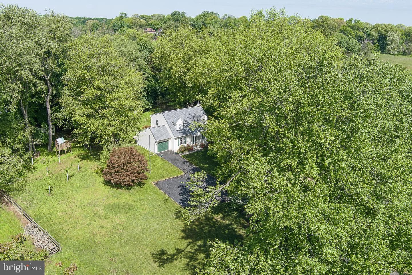 101 Clearfield Lane photo 27