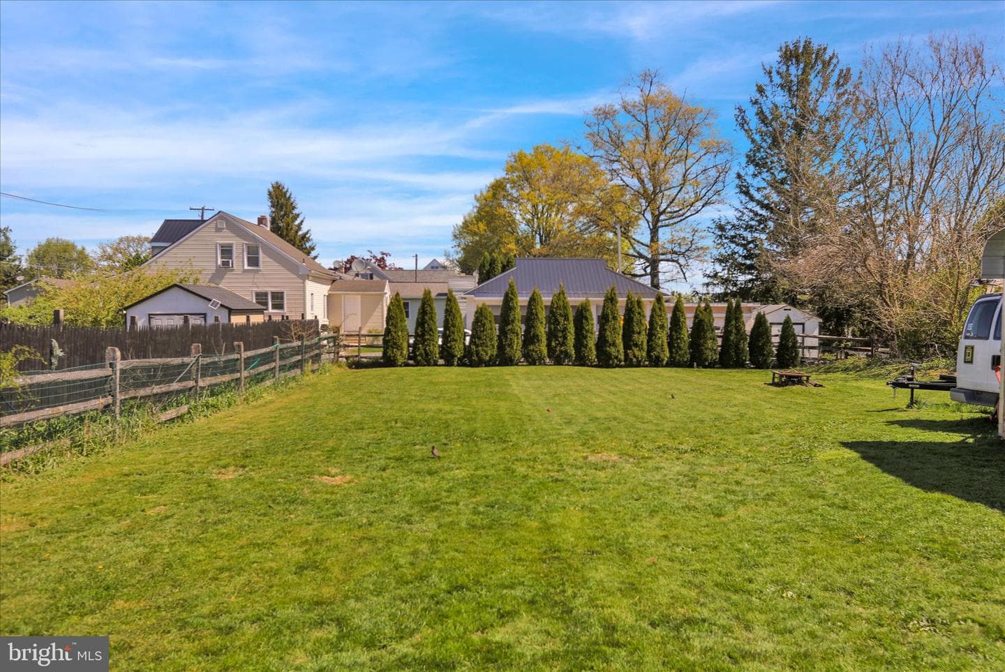 451 James Street photo 21