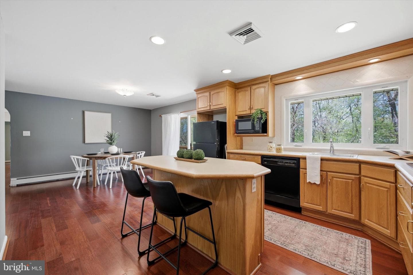 1369 Piedmont Drive photo 16