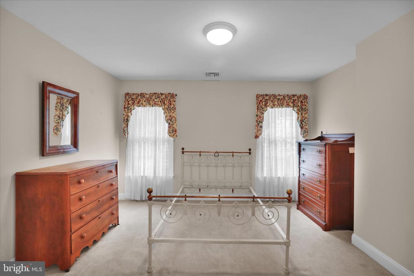 1869 Saint Peters Road photo 47