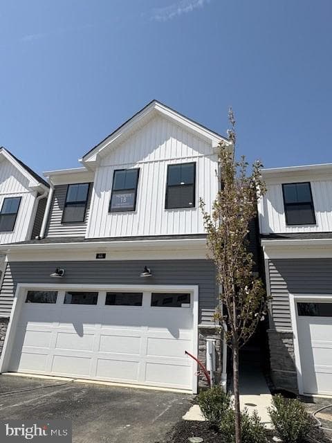 44 Grayson Lane