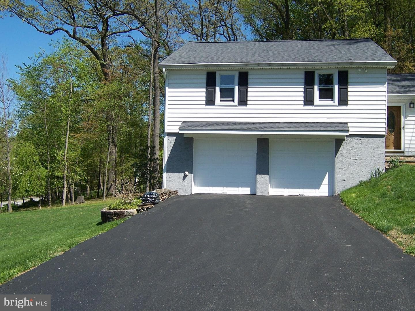 29 Cypress Lane photo 2