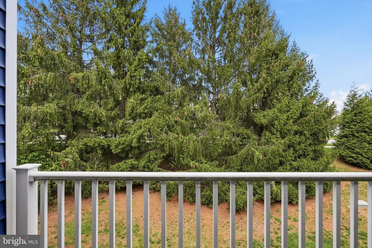 965 Roundhouse Court photo 25