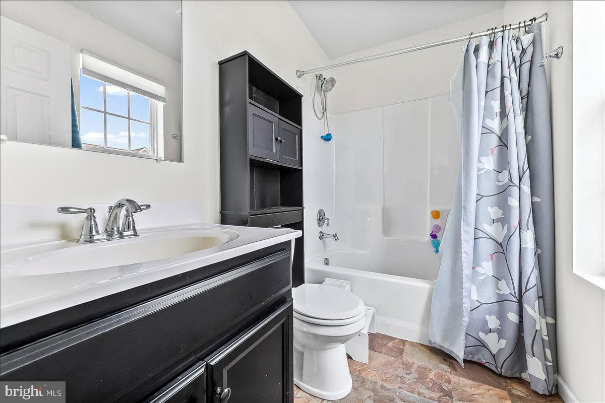 515 Boyce Street photo 11